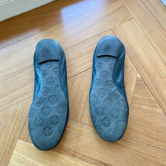 Tory Burch Navy Blue Leather Ballet Flats sz 8 - Picture 5 of 9
